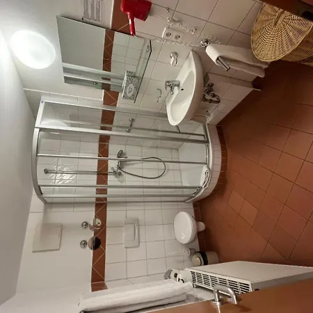 Iris- Pizzeria Ristorante La Taverna Hotel