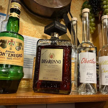 Iris- Pizzeria Ristorante La Taverna Hotel Meersburg