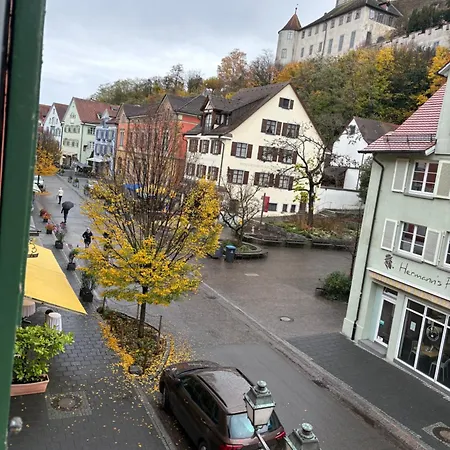 Iris- Pizzeria Ristorante La Taverna Meersburg