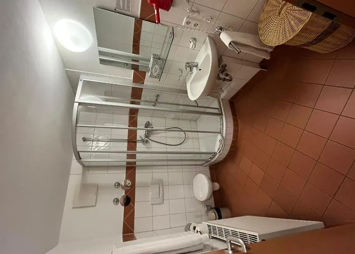 Iris- Pizzeria Ristorante La Taverna Hotel