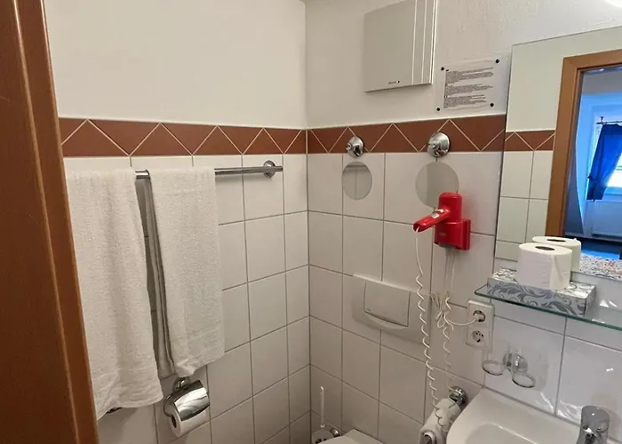 Iris- Pizzeria Ristorante La Taverna Hotel 3*