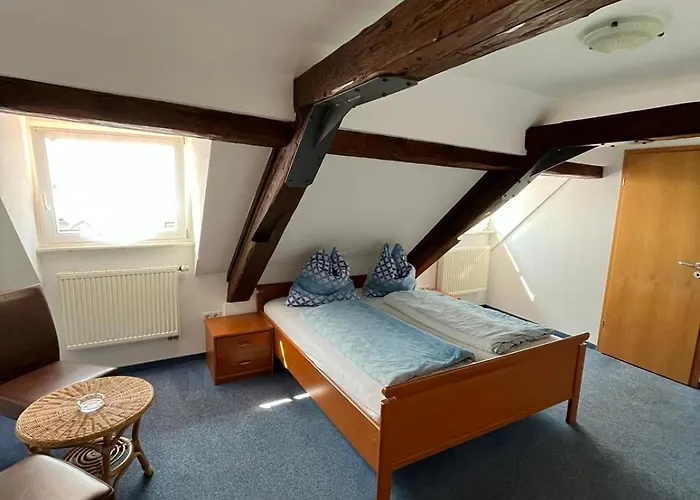 Iris- Pizzeria Ristorante La Taverna Hotel