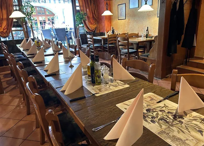 Iris- Pizzeria Ristorante La Taverna