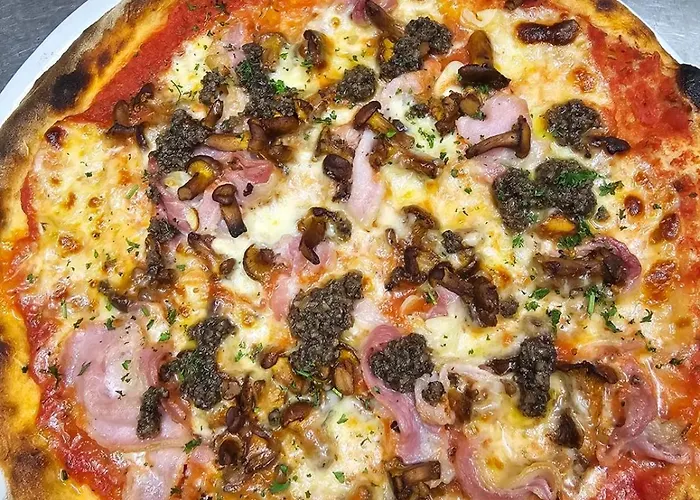 Hotel Iris- Pizzeria Ristorante La Taverna Meersburg