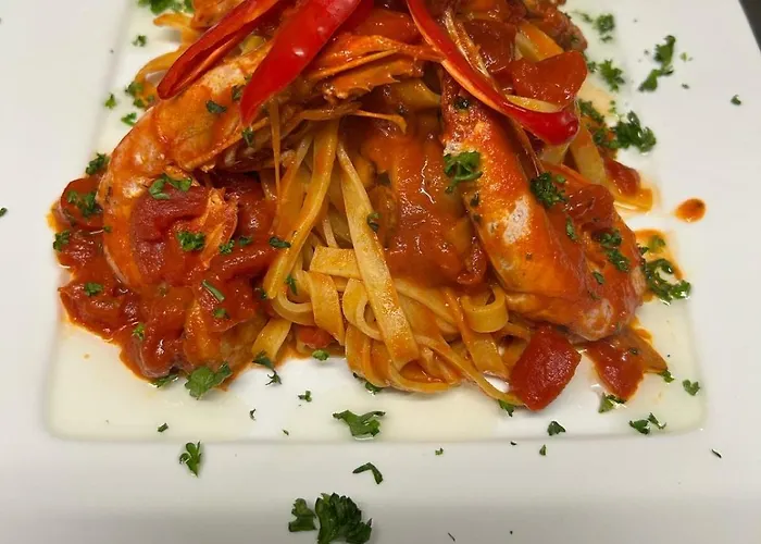 Iris- Pizzeria Ristorante La Taverna 3* Meersburg